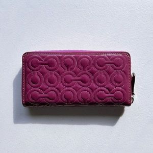 Coach Gramercy Wallet Purple Patent Leather